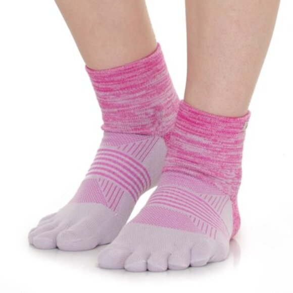 Injinji Accessories - Injinji Trail Midweight Mini-Crew Toe Socks - Quarter Crew (For Women)